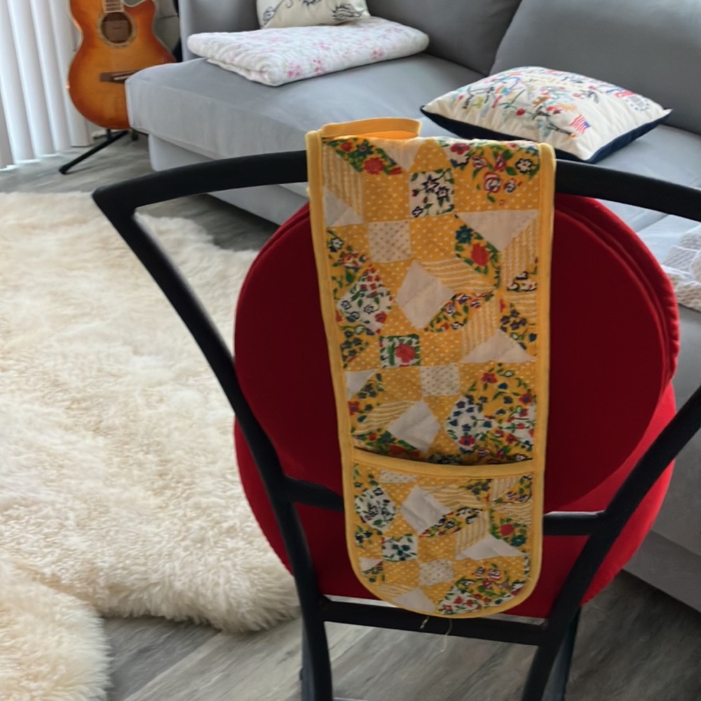 1970s Vintage Lighthouse Quality Quilted Double Oven Mitt Yellow Floral Cottage